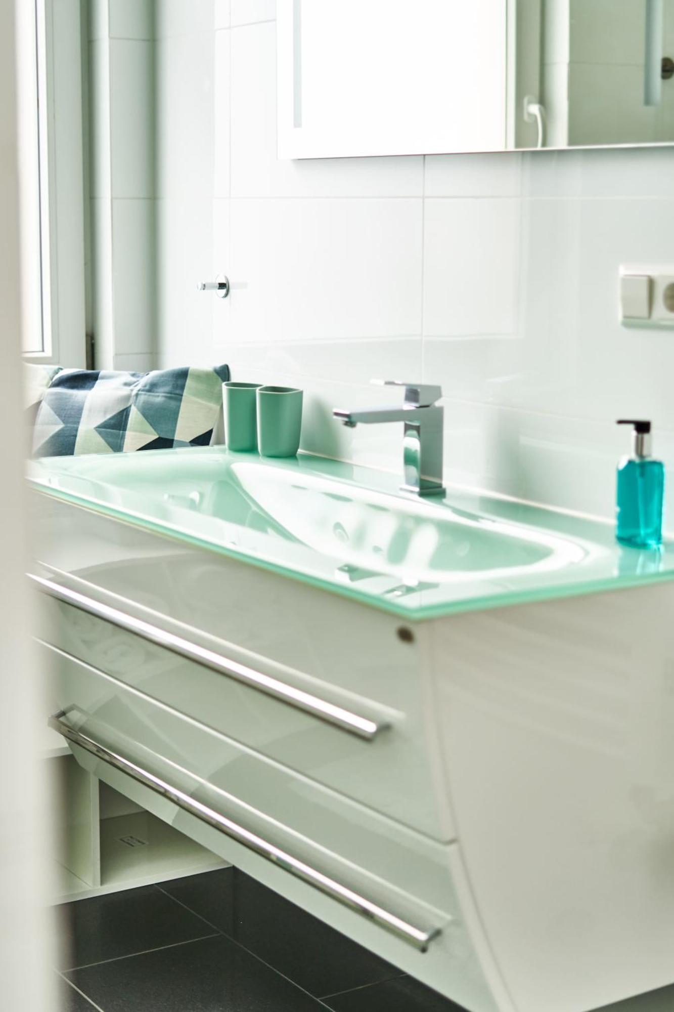 Primera Zimmer Mit Gemeinschaftsbad Σίνγκεν Εξωτερικό φωτογραφία